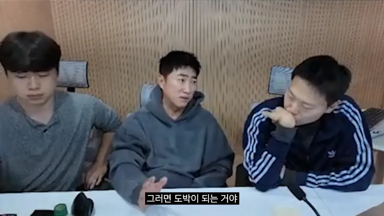 홍진호_ 오현민_ 유리사_ 장동민이 뽑은 최고의 상대 월드컵 19-8 screenshot.png 장동민이 말하는 홍진호가 최근 서바이벌에서 아쉬운 모습을 보였던 이유