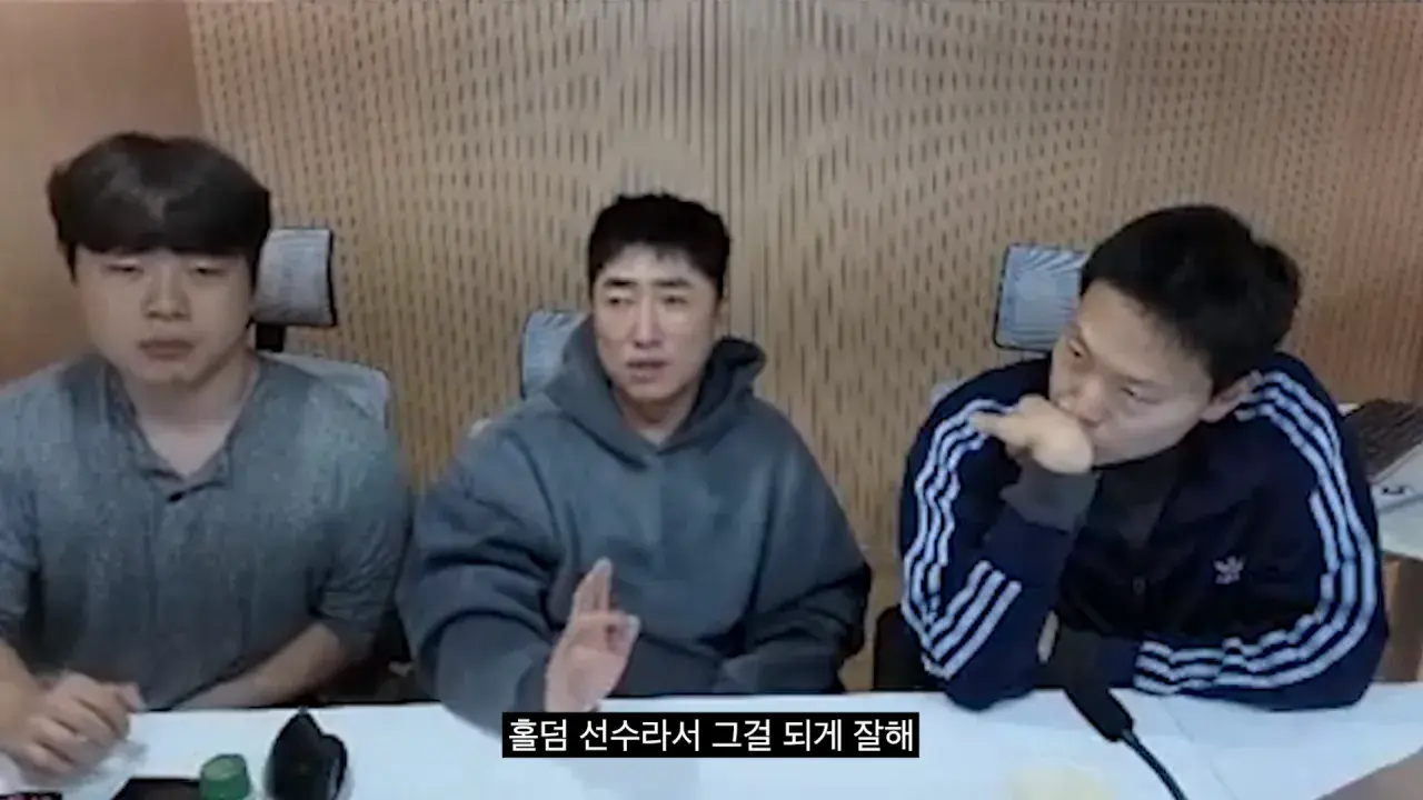 홍진호_ 오현민_ 유리사_ 장동민이 뽑은 최고의 상대 월드컵 19-13 screenshot.png 장동민이 말하는 홍진호가 최근 서바이벌에서 아쉬운 모습을 보였던 이유