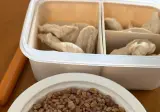 이것은 김치찌개 정식입니다