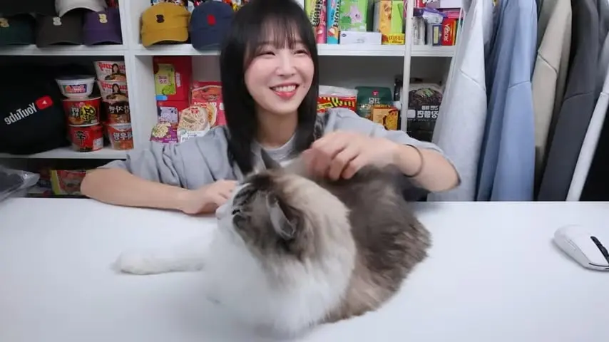 안녕하세용 (4).jpeg