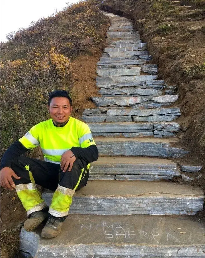 네팔 세르파를 고용한 노르웨이 정부.jpg