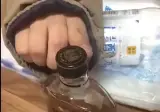 브랜디병 넘어지는 소리가 좋은 일본인