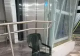 너무 힘들어서 앉아버린 의자