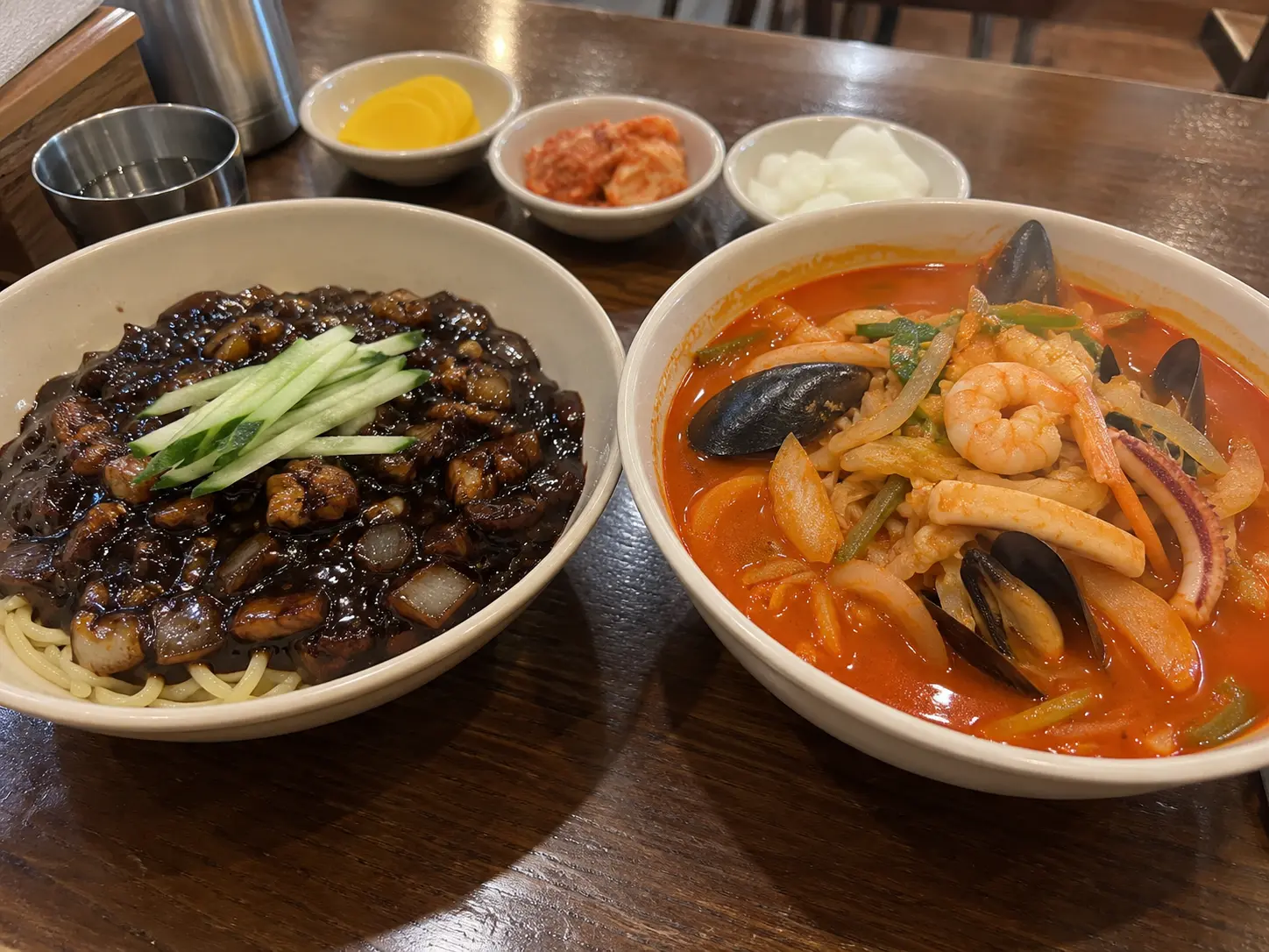 Jajangmyeon and Jjamppong.png