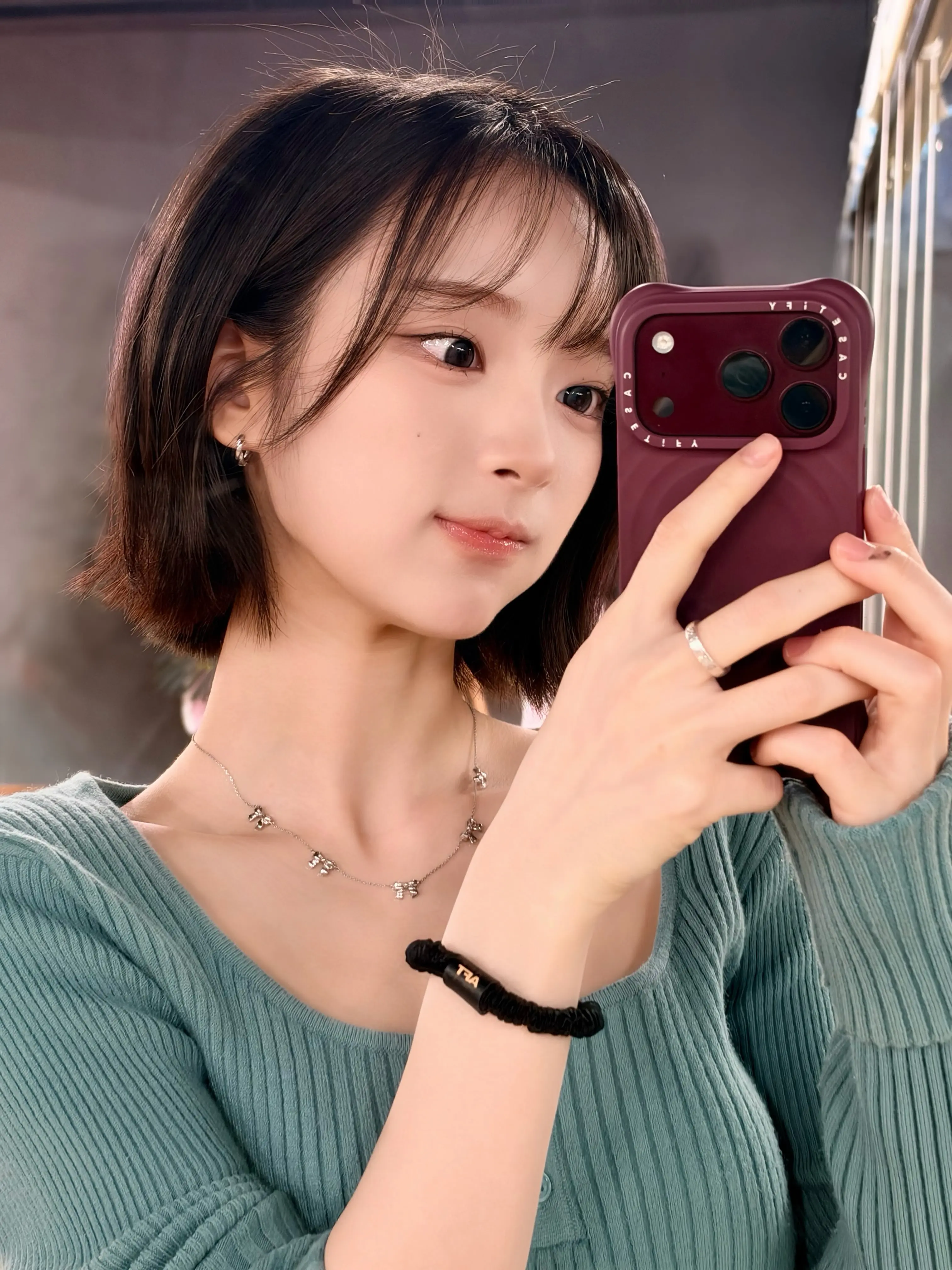 나 단발해써 윌링 ✂️🤍#ICHILLIN #아이칠린 #E_JI #이지 (1).jpg
