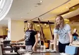 뷔페 갔을 때 필수 절차.gif