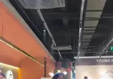 중국 식당 여직원의 서비스 수준 ㄷㄷ.gif