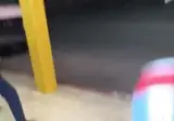 남자 둘이 싸우다가 갑자기 분위기 숙연해짐.gif