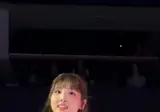 팬서비스 좋은 나연이