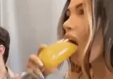 대학에서 배워온걸 보여주는 딸.gif
