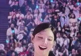 몰래 찍는 직캠러에게 서비스해주는 나연
