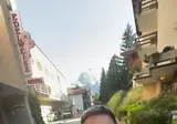 스위스 약수터에서 물 마시면 벌어지는 일.mp4