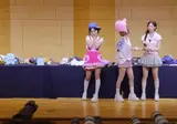 흔한 걸그룹의 팬사인회.gif