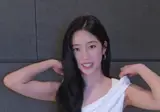 카즈하 화이트 드레스 몸선