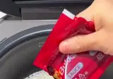 중국인 : 아 라면에 밥말아먹는게 국룰이군요?