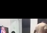 거울치료 당하는 허스키.mp4