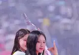 빗속에서 춤추는 리센느 리브