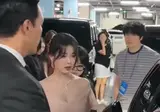 오늘자 청룡어워즈 아이유 골