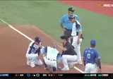 ⚾️ ) 폭염에 경기 강행하는 오늘 사직구장 온도