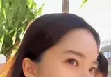 당연하지 게임 즐기는 일본인 여성