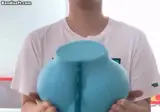 뭔가 많이 수상한 샤미드 굿즈.gif