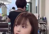 뉴진스 해린 느낌나는 미용실 소녀