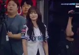 어제 강미나 시구 영상 사진