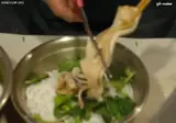 포장마차 국수에 소주 한잔.gif