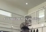 보디빌더vs주짓떼로 실전 싸움 ㄷㄷ.mp4