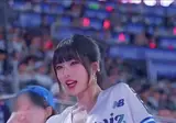 kt 아웃송 추는 하이키 옐 ㄷㄷ.mp4